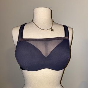Victoria Secret VSX sport 32c sports bra